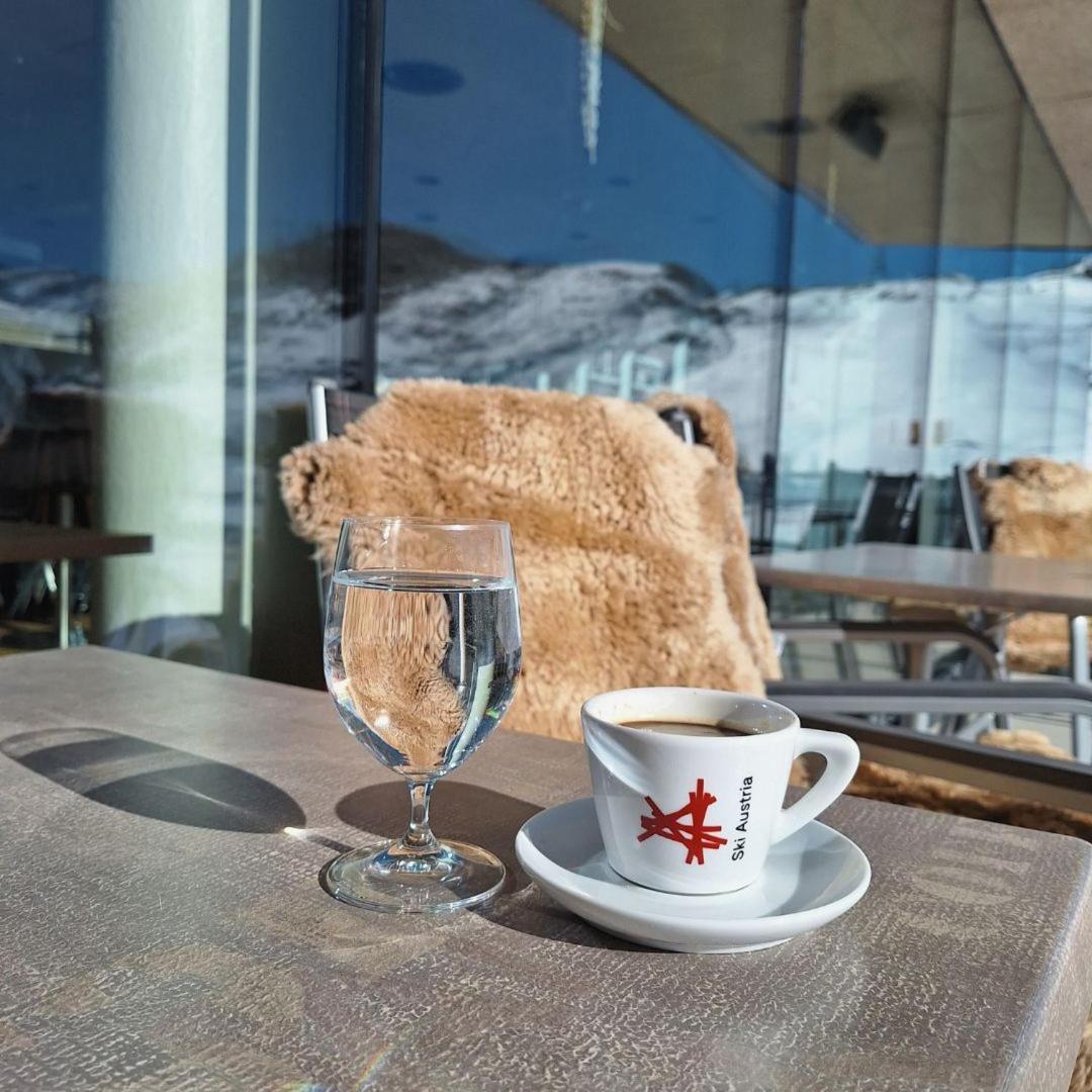 Hotel Ski Austria St.Christoph A.A. 圣克里斯托弗阿尔贝格 外观 照片